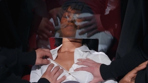 RoundAndBrown: Bambino in tandem with Jenna Foxx handjob