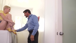 SpyFam - Skye Blue loves good fuck