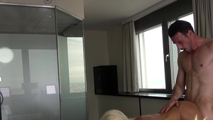 RealFuckingDating.com: Raw sex with wet MILF